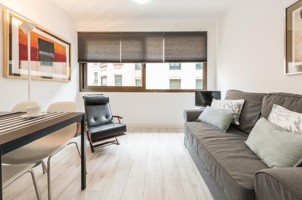 Recoletos Apartment Madrid Exterior photo
